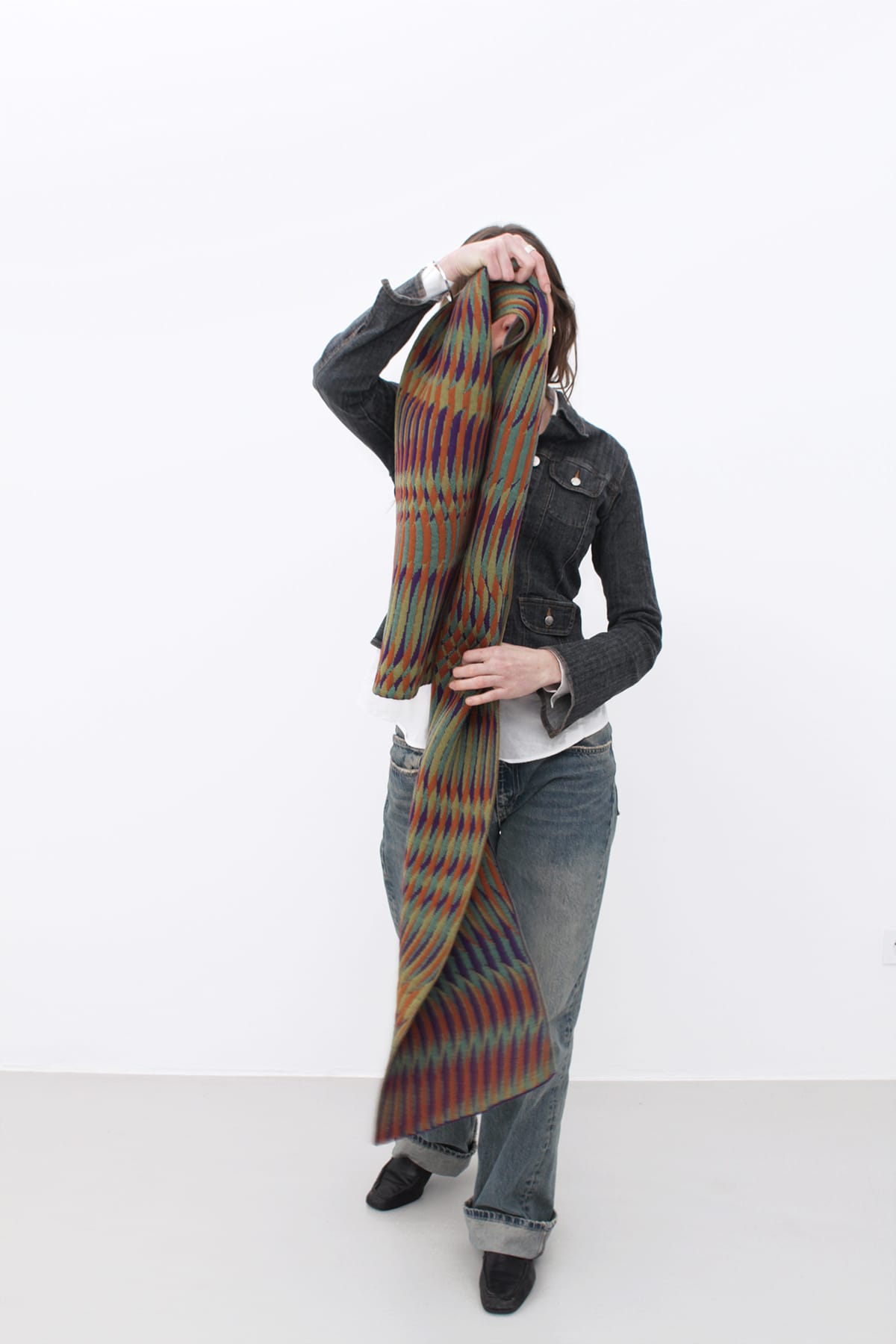knitted-scarfs-oscillation-14