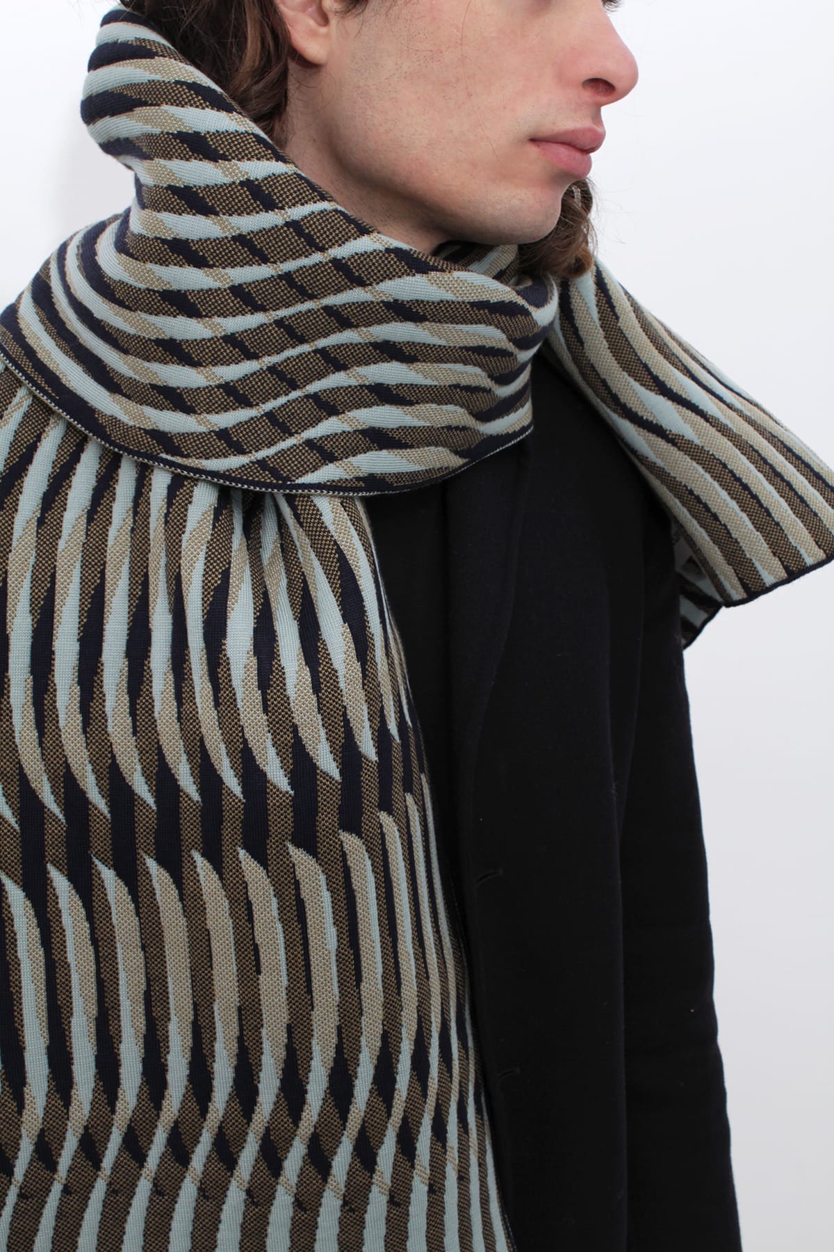 knitted-scarfs-oscillation-7