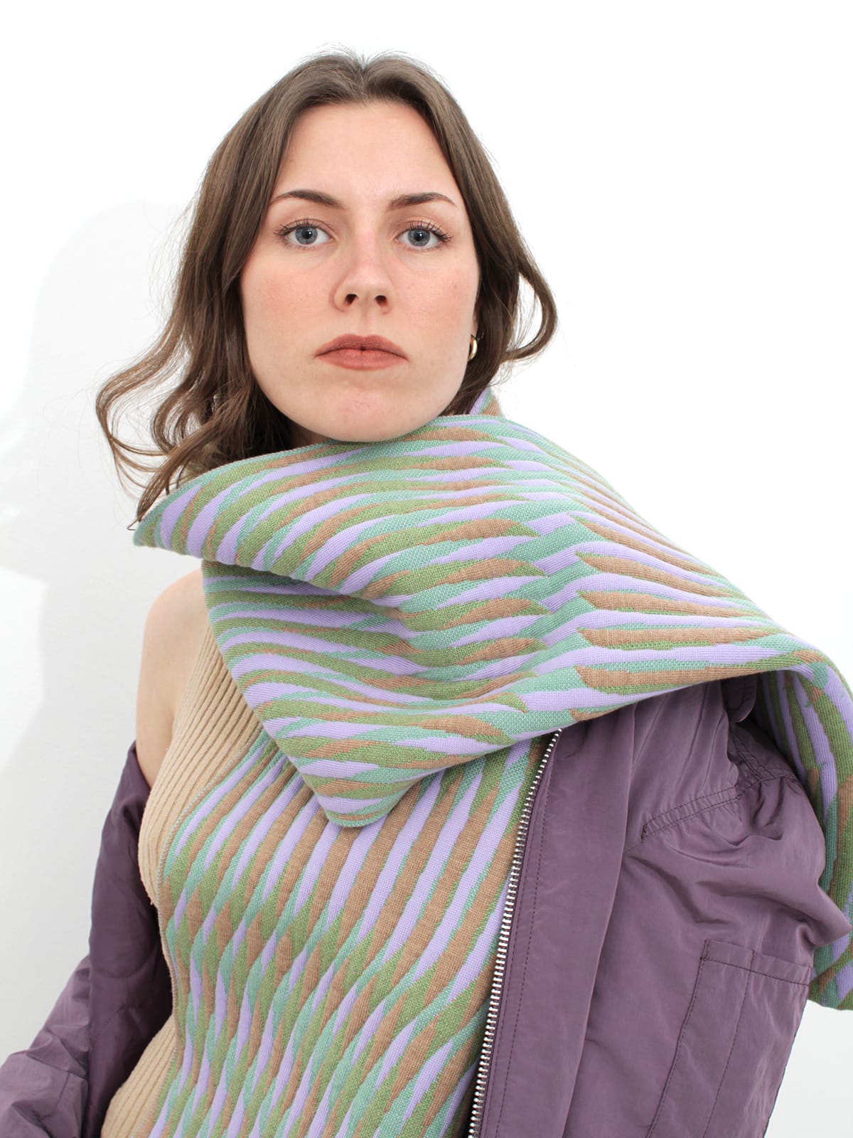 knitted-scarfs-oscillation